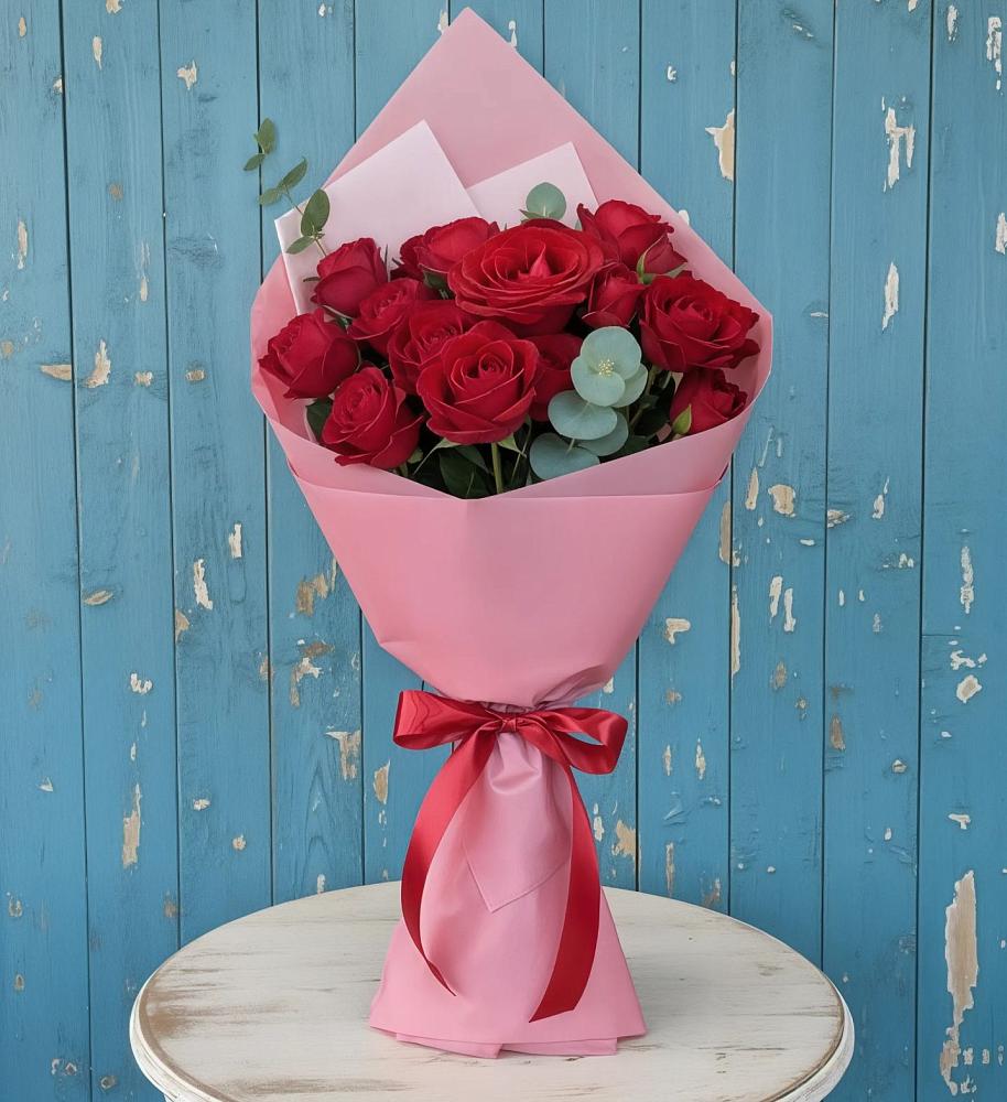 Букет цветов из: Розы в Уренгое