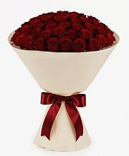 Букет 101 Бордовая роза Блэк Бакарра в Уренгое