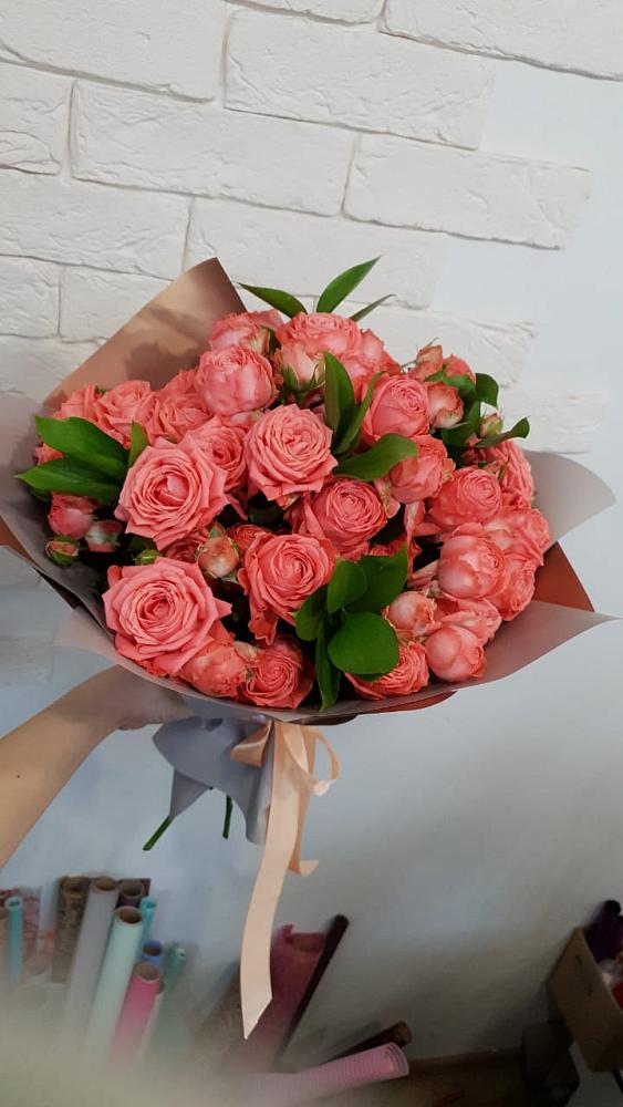 Букет цветов из: Розы в Уренгое