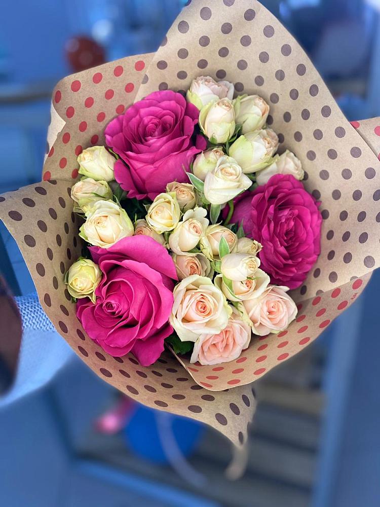 Букет цветов из: Розы в Уренгое