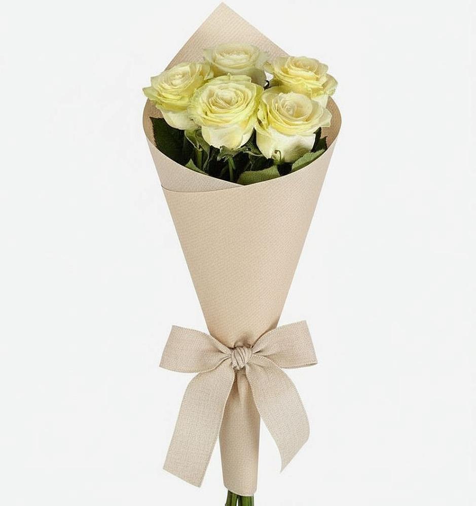 Букет цветов из: Розы в Уренгое