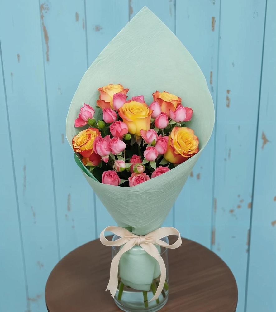 Букет цветов из: Розы в Уренгое