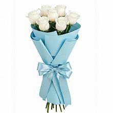 Букет 7 белых роз Проуд в Уренгое