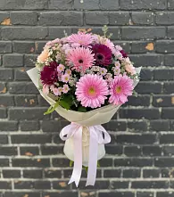 Букет цветов из:  Герберы и Хризантемы #REPLACE_PRED# Уренгое