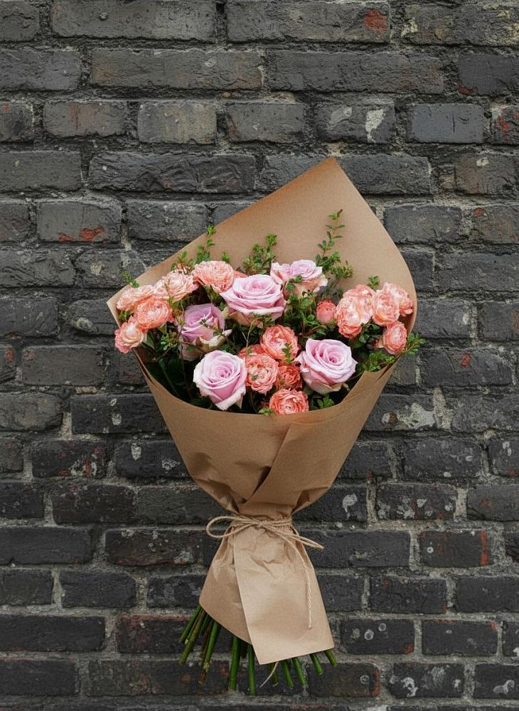 Букет цветов из: Розы в Уренгое