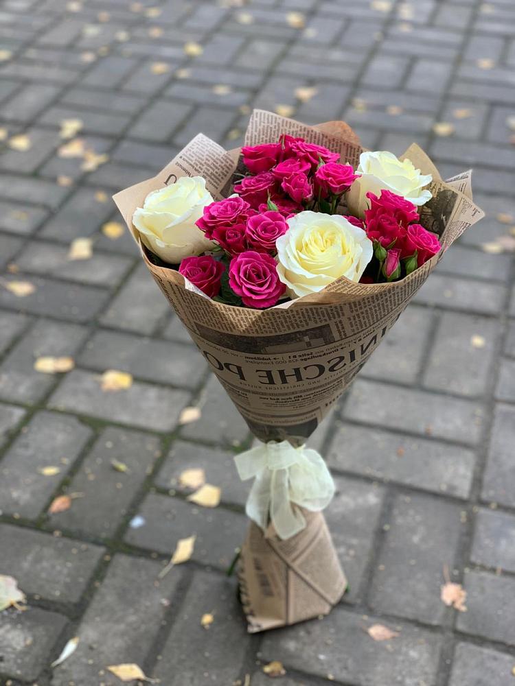 Букет цветов из: Розы в Уренгое