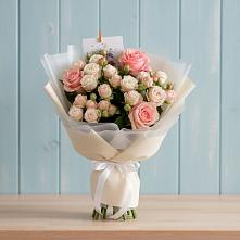 Букет цветов из:  Розы в Уренгое