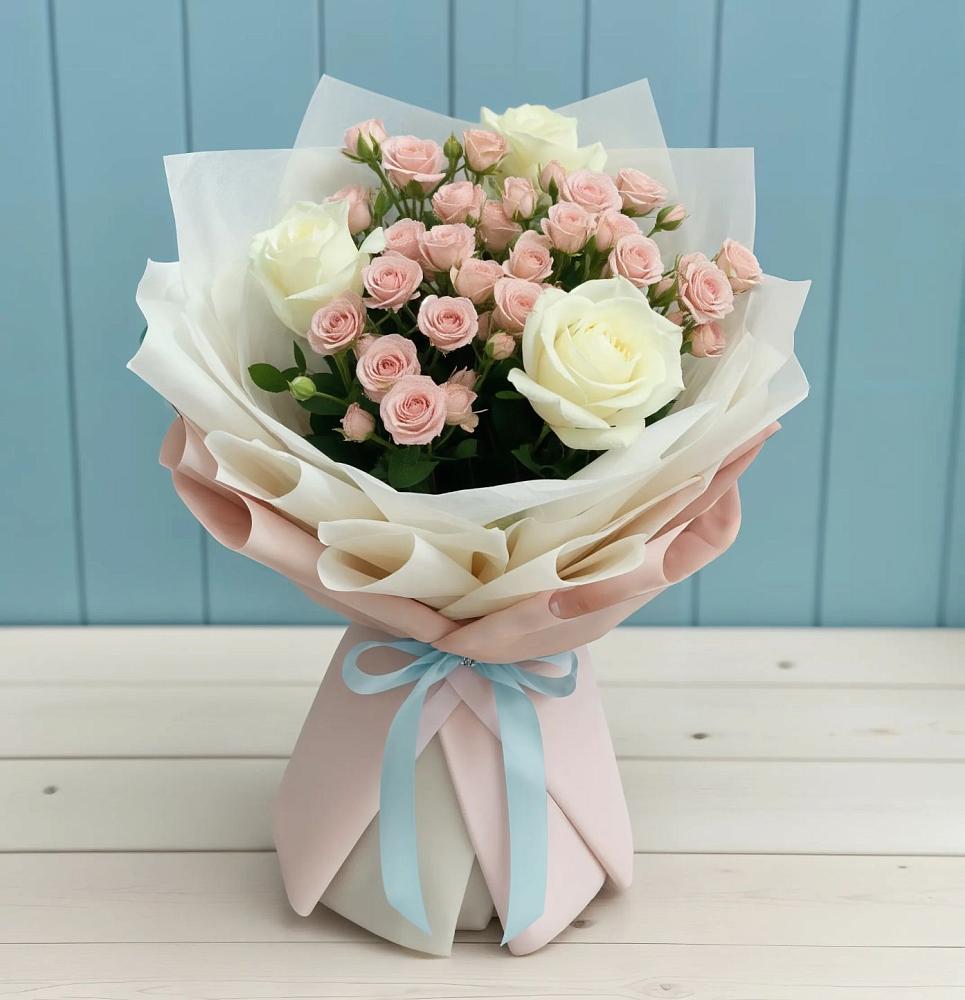 Букет цветов из: Розы в Уренгое